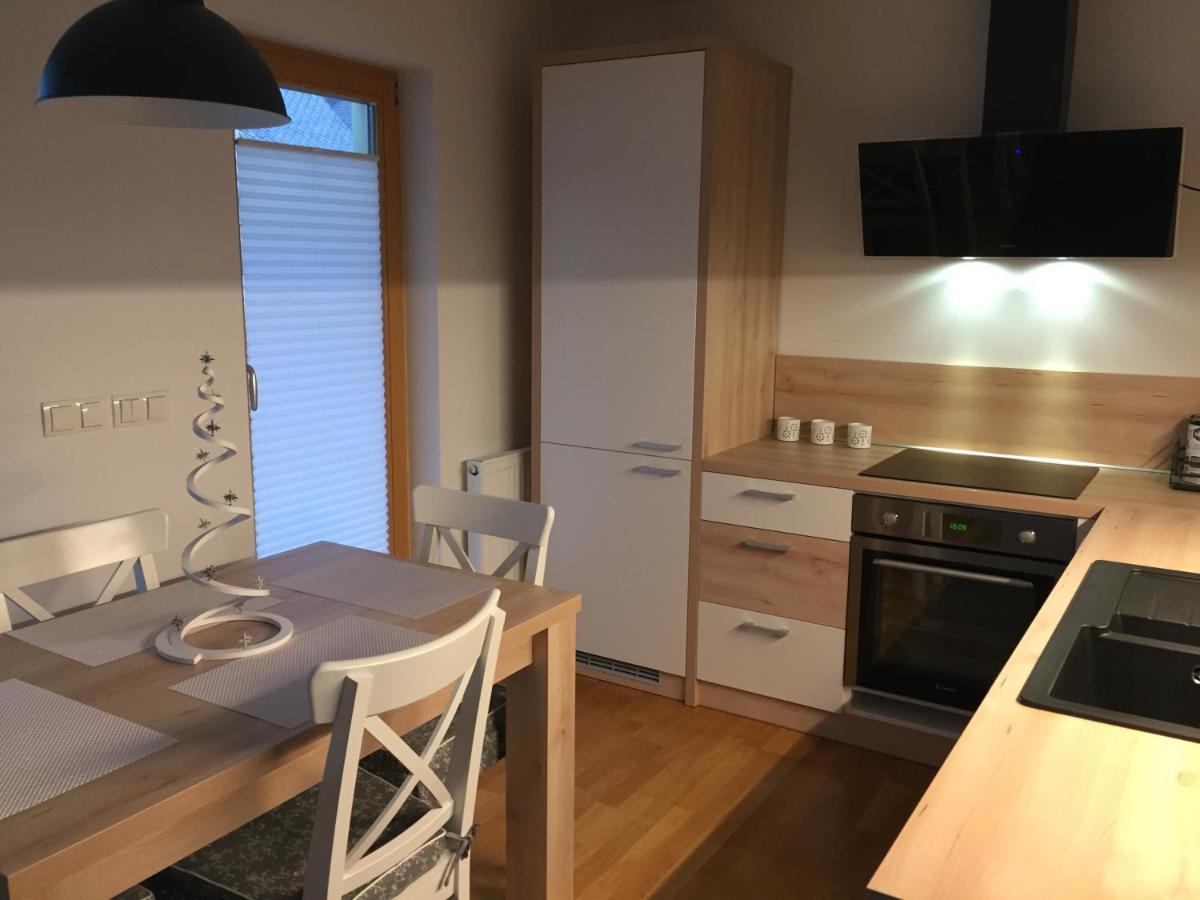 Apartma Pika Мойстрана Экстерьер фото